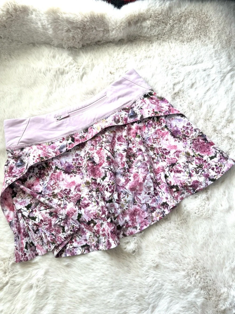 Lululemon Hotty Hot Shorts floral pleated skirt Bundle – Lot of 3 Women’s Size 4